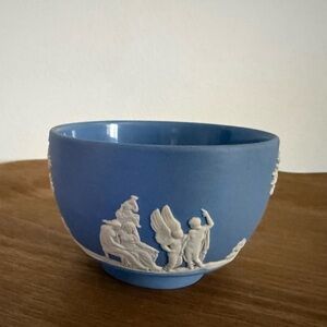 Small wedgewood bowl